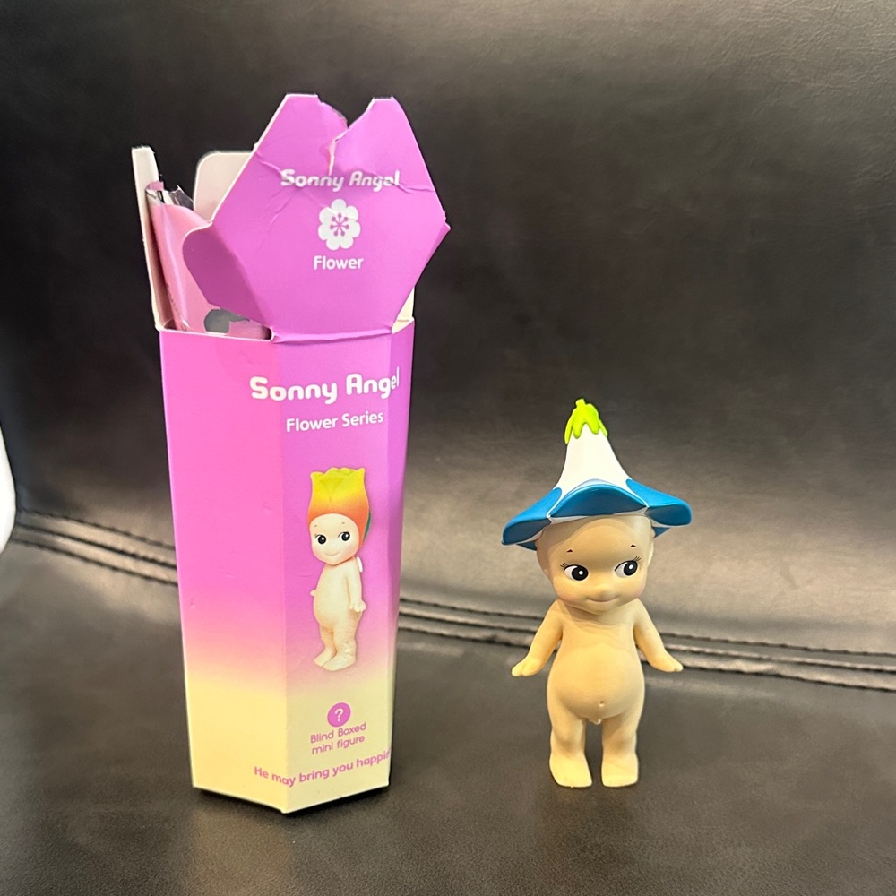 Authentic Sonny Angel Flower Series Figure - Morning Glory